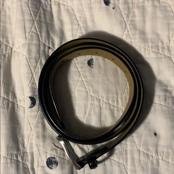 Tommy Hilfiger belt - Picture 2 of 2